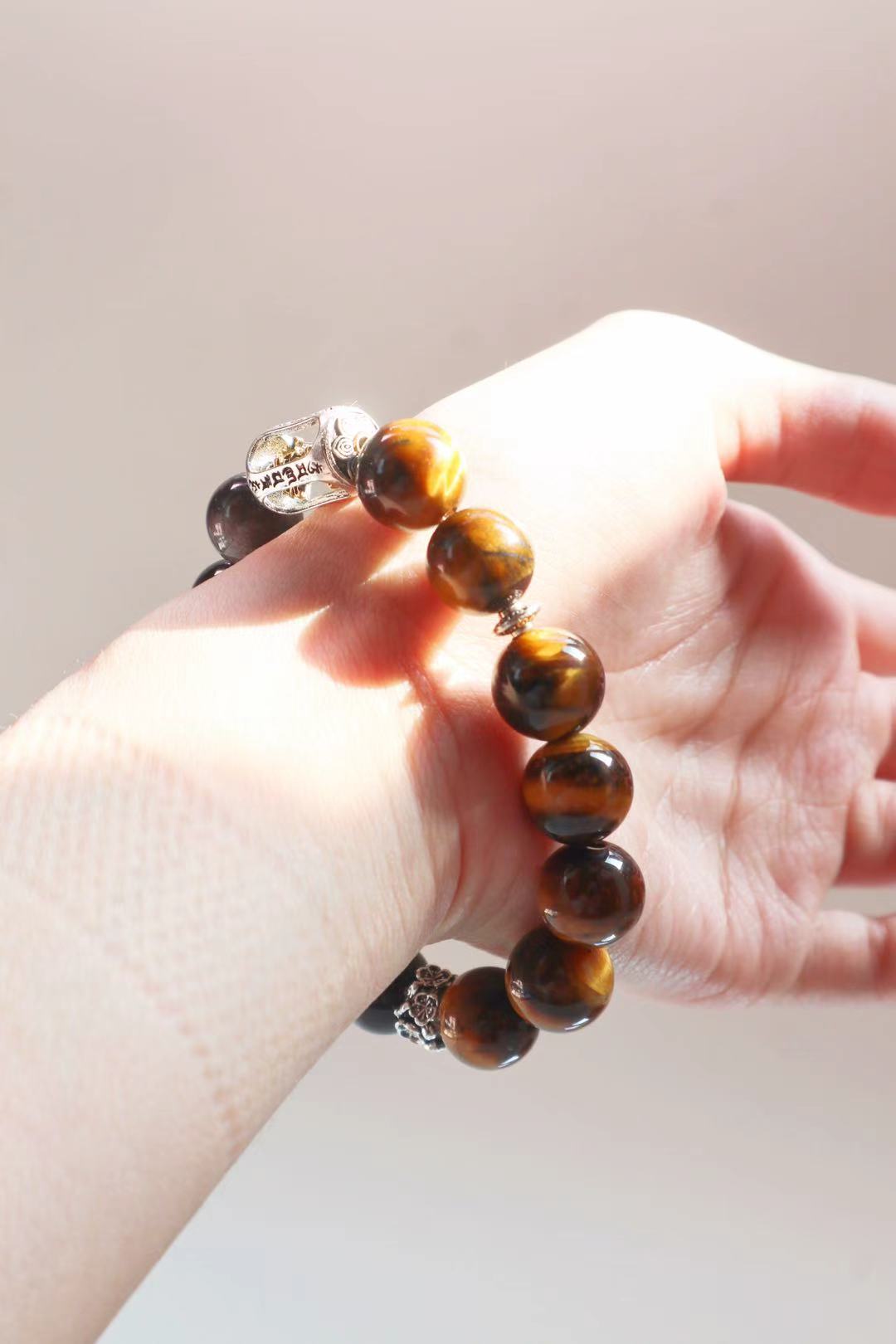 Obsidian Tiger's Eye Crystal Bracelet Enhance Wealth and Career - LunaVista