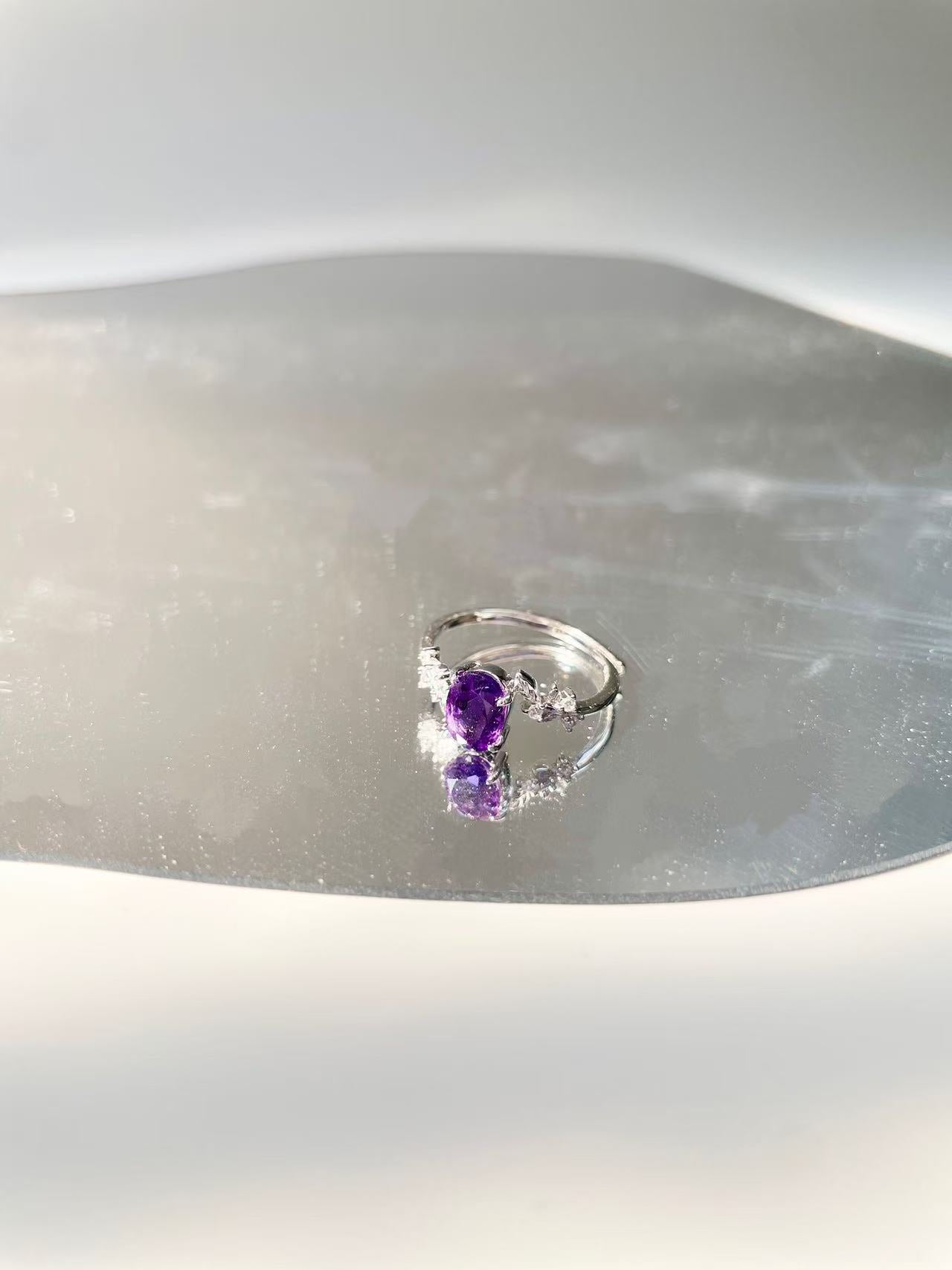 Amethyst Olive leaf Crystal Ring - LunaVista